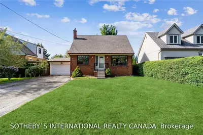 1522 Alexandra Boulevard, Mississauga, ON L5E 2B6