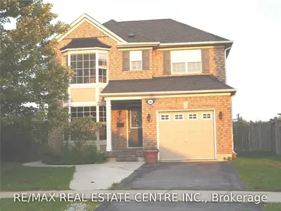 2357 Falkland Crescent, Oakville, ON L6M 4Y1