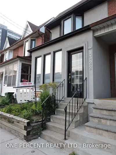1322 Dupont Street, Toronto W02, ON M6H 2A7