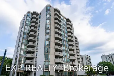 5090 Pinedale Avenue 701, Burlington, ON L7L 5V8