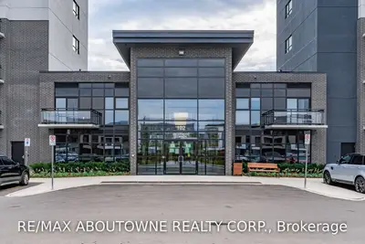 102 Grovewood Common Circle 422, Oakville, ON L6H 0X2