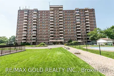 1615 Bloor Street # 707, Mississauga, ON L4X 1S2