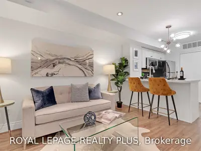10 Laidlaw Street 725, Toronto W01, On M6k 1x2