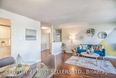 115 Hillcrest Avenue #315, Mississauga, ON L5B 3Y9