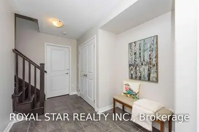 274 Ellen Davidson Drive, Oakville, ON L6M 0V5