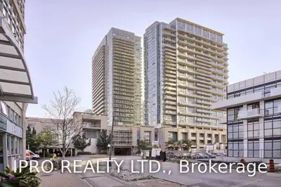 165 Legion Road N 2434, Toronto W06, ON M8Y 0B3