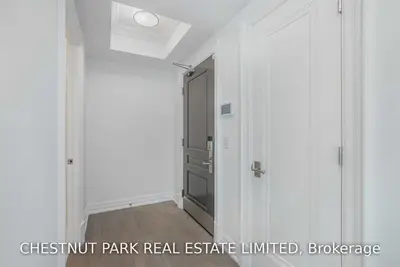 2060 Lakeshore Road 502, Burlington, On L7r 0g2