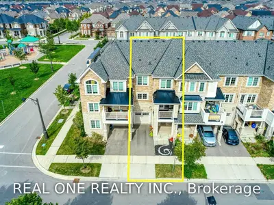 243 Ellen Davidson Drive, Oakville, ON L6M 0V1