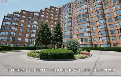 6 Humberline Drive 506, Toronto W10, ON M9W 6X8