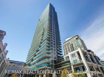 16 Brookers Lane 507, Toronto W06, ON M8V 0A5