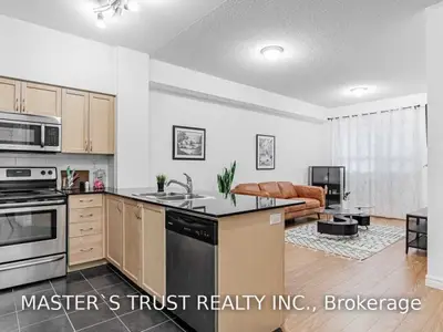 816 Lansdowne Avenue Ll10, Toronto W02, ON M6H 4K6