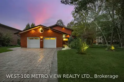 2235 Taylors Orchard Court, Mississauga, ON L5B 2T1