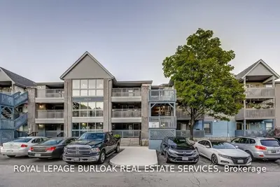 2010 CLEAVER Avenue 204, Burlington, ON L7M 4C1