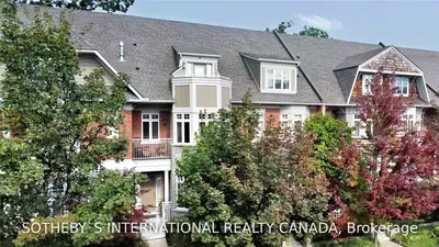 157 St. Lawrence Drive, Mississauga, ON L5G 4V2