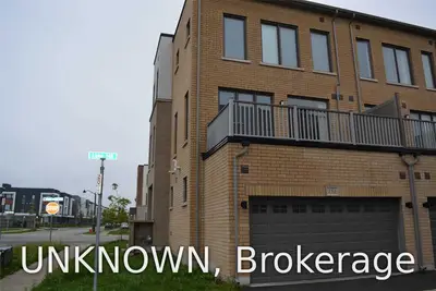 151 Huguenot Road, Oakville, ON L6H 7C3