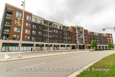 150 Oak Park Boulevard 411, Oakville, ON L6H 0E7
