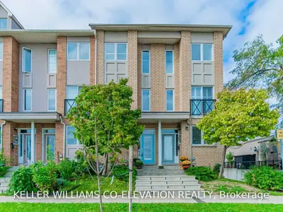 4 Market Garden Mews, Toronto W07, ON M8Z 0A5