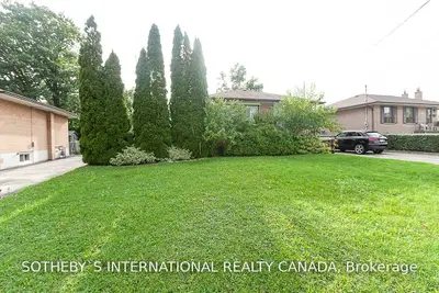 274 Weighton Drive, Oakville, ON L6K 2R1
