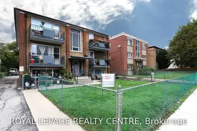 12 Victoria Street, Toronto W06, On M8v 1m6