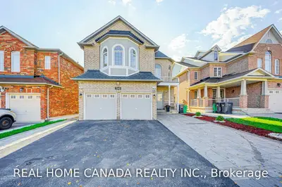 760 White Clover Way, Mississauga, ON L5V 3B8