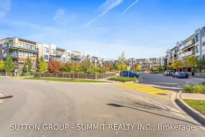 5025 Harvard Road 202, Mississauga, On L5m 0w5