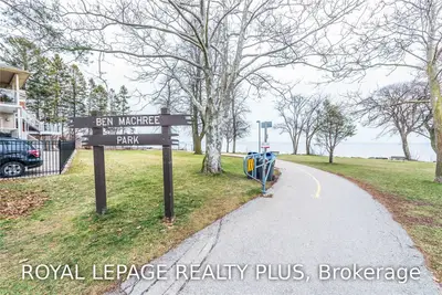 48 Maple Avenue S Main, Mississauga, ON L5H 2S1