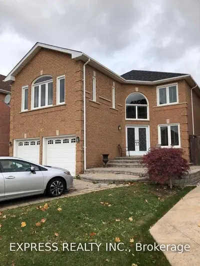 5167 Heatherleigh Avenue, Mississauga, ON L5V 1M6