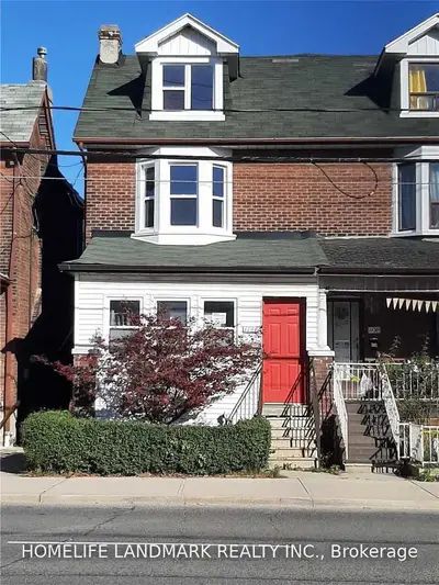1141 Dufferin Street Street, Toronto W02, ON M6H 4B7
