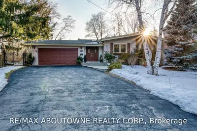 1503 Lakeshore Road E Bsmnt, Oakville, ON L6J 1L9