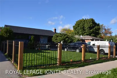 31 Mccraney Street, Oakville, ON L6H 1H5