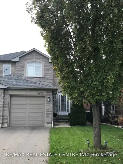 6404 Hampden Woods Road, Mississauga, ON L5N 7V3