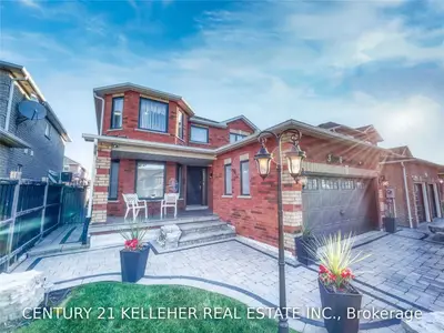 3383 Grand Park Drive, Mississauga, ON L5B 4E2