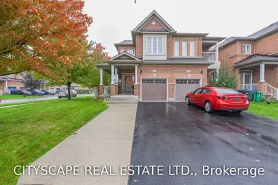 4402 Centretown Way, Mississauga, ON L5R 0C5