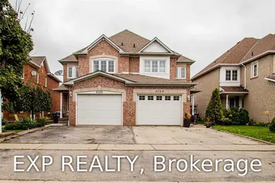 6106 Clover Ridge Crescent, Mississauga, ON L5N 7B3
