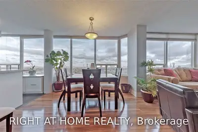 700 Constellation Drive 1608, Mississauga, ON L5R 3G8