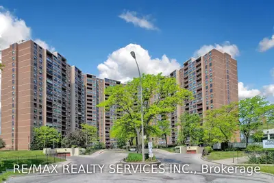 716 The West Mall Drive 611, Toronto W08, ON M9C 4X6