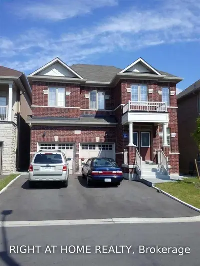 3125 Goretti Place, Mississauga, ON L5M 0W2
