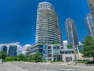 15 Legion Road S 806, Toronto W06, ON M8V 0A9