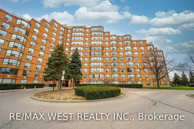 6 Humberline Drive 315, Toronto W10, ON M9W 6X8