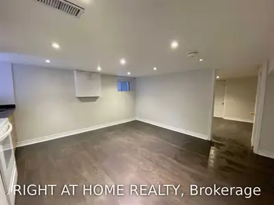 1365 Lansdowne Avenue Lower, Toronto W03, ON M6H 3Z9