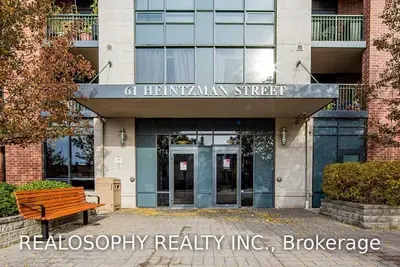 61 Heintzman Street 207, Toronto W02, ON M6P 5A2