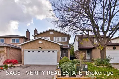 6968 Cordingley Crescent, Mississauga, ON L5N 4Z3