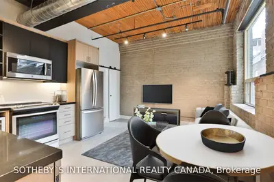 34 Noble Street 206, Toronto W01, ON M6K 2C9