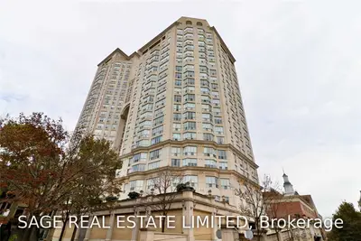 2285 Lake Shore Boulevard W 608, Toronto W06, On M8v 3x9