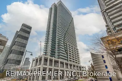 16 Brookers Lane 1806, Toronto W06, ON M8V 0A5