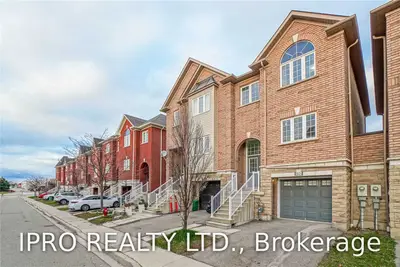 5825 Tiz Road, Mississauga, ON L5R 0B6