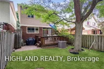 1128 Potters Wheel Crescent, Oakville, ON L6M 1J2