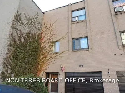40-89 Lotherton Parkway, Toronto W03, ON M6B 2G6