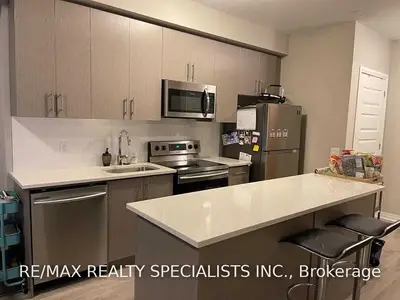 128 Grovewood Common Drive 217, Oakville, ON L6H 0X3