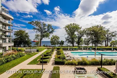 3500 Lakeshore Road W 214, Oakville, ON L6L 0B4